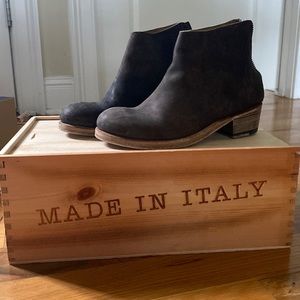 Enter Nappi handmade booties